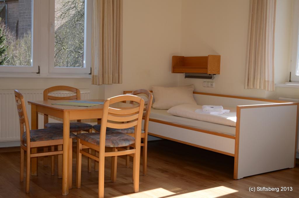 Stiftsberg - Bildungs- Und Freizeitzentrum Kyllburg Экстерьер фото